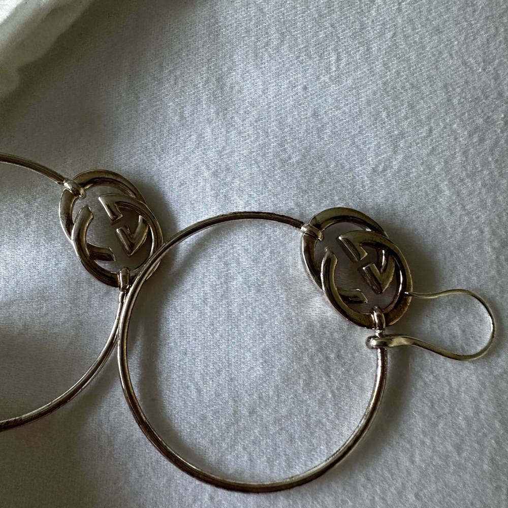 Gucci .925 Sterling Silver hoops NWT - Picture 8 of 10